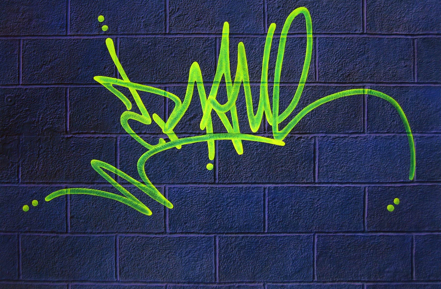 Nolan Haan neon graffiti tag